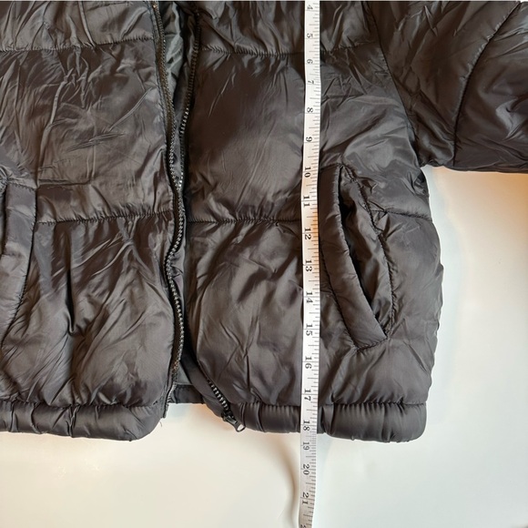 Ambiance Women’s Cropped Puffer Jacket Small Black Zip Front Long Sleeve - Picture 5 of 8